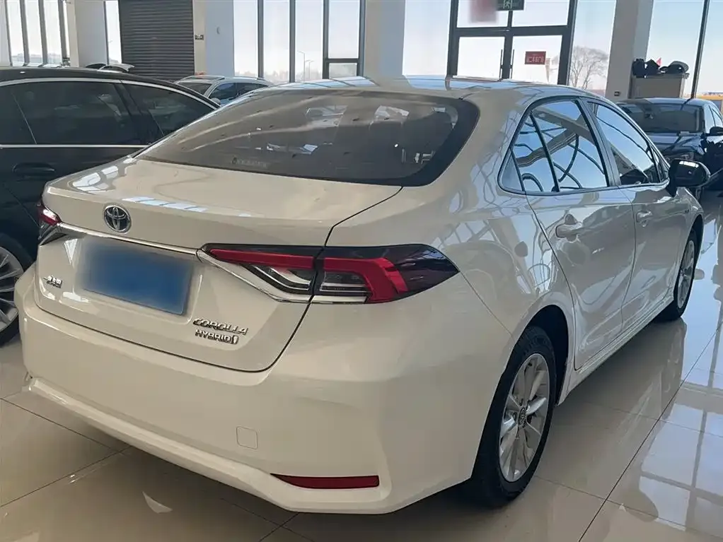 Toyota Corolla 2021 из CN, фото 10