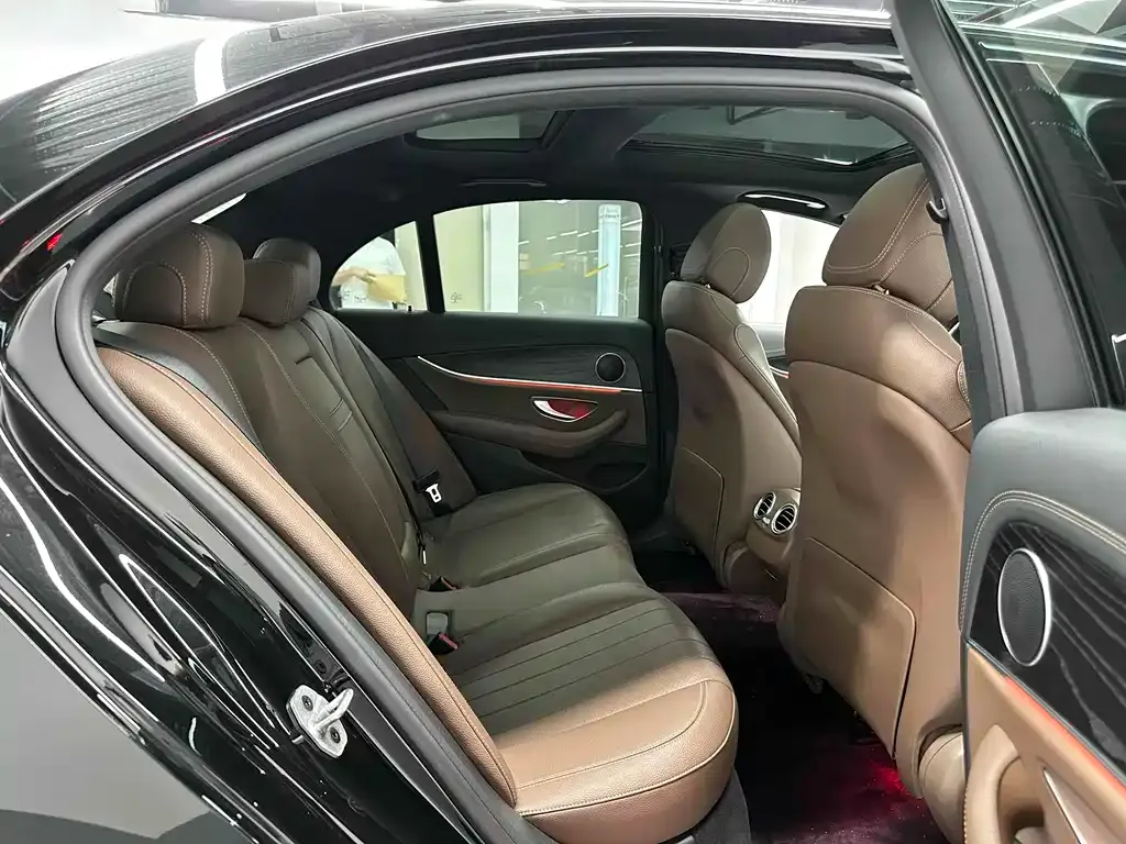 Mercedes-Benz E-Class (Import) 2022 из CN, фото 4