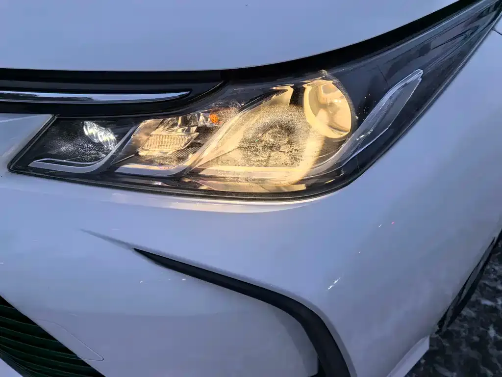 Toyota Corolla 2022 из CN, фото 2