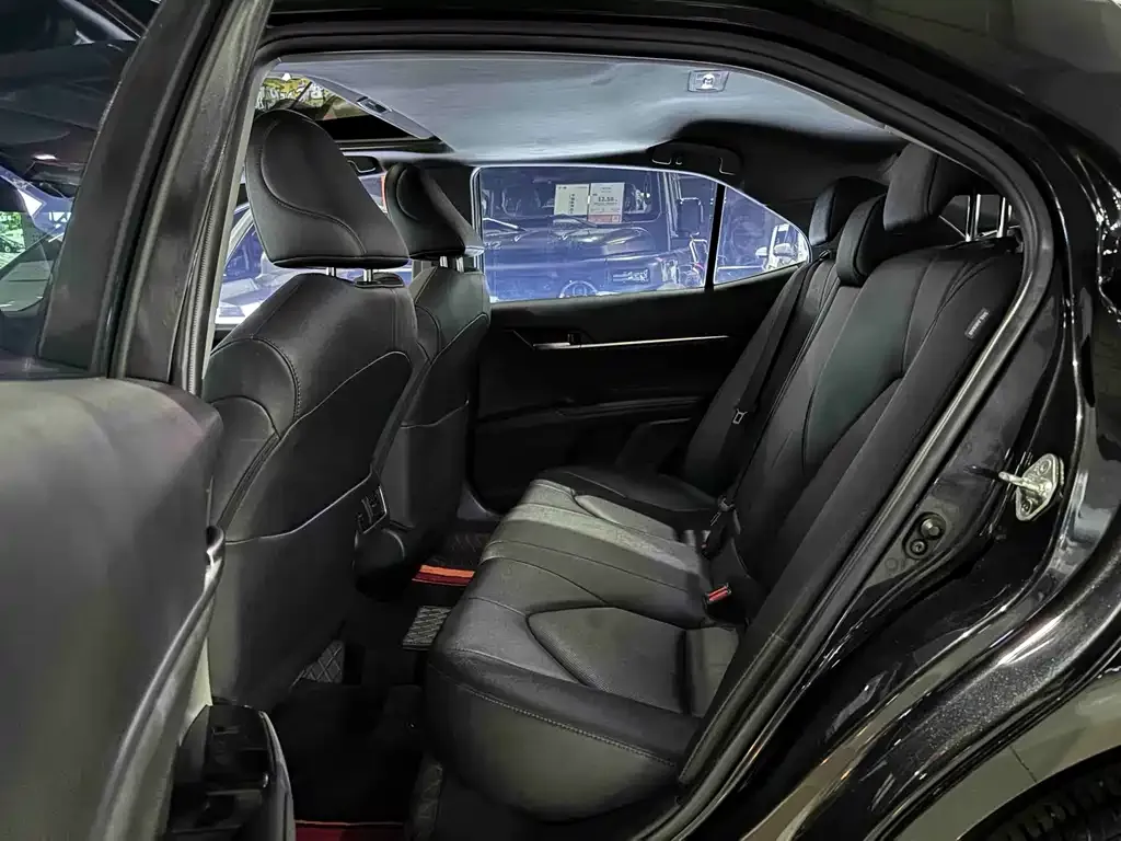 Toyota Camry 2022 из CN, фото 5