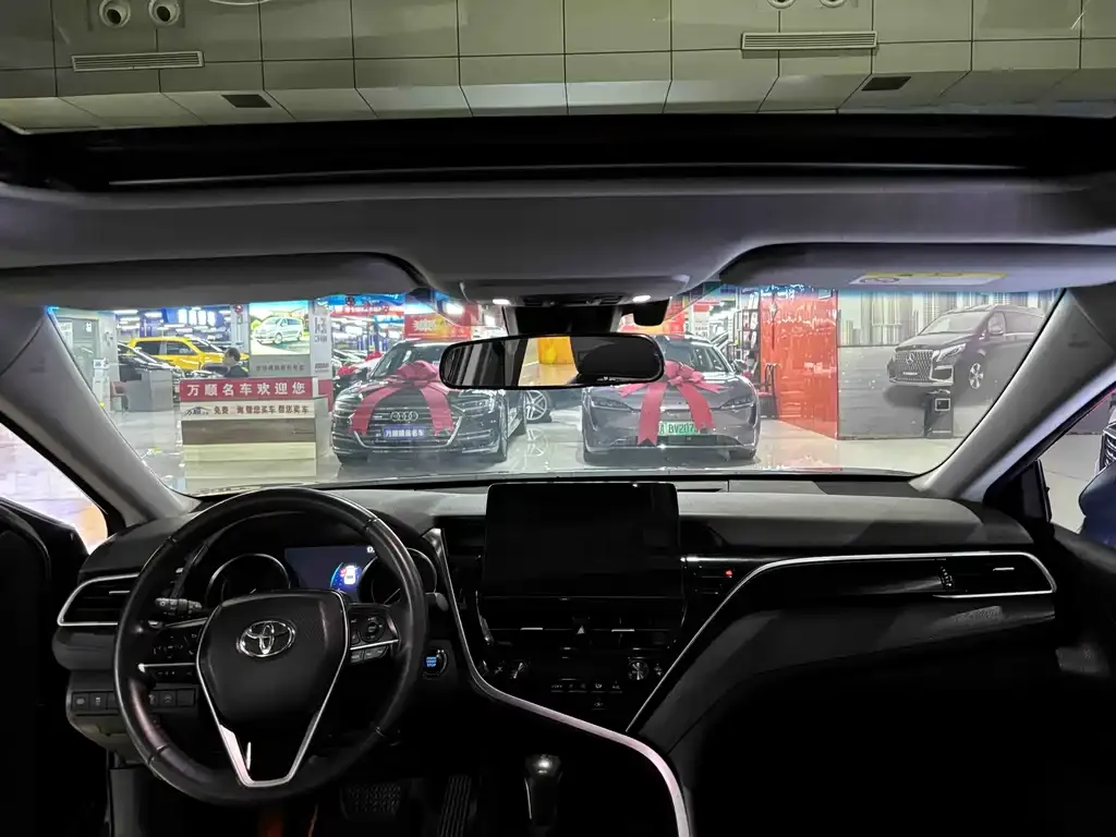 Toyota Camry 2022 из CN, фото 4