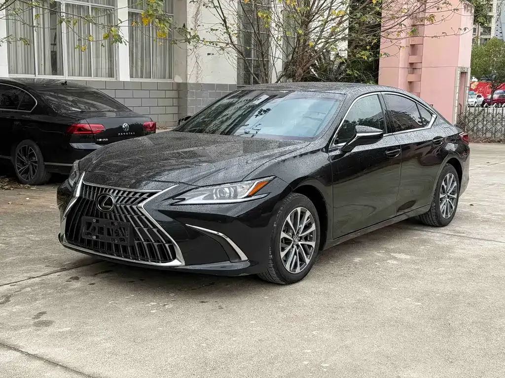 Lexus ES 2024 из CN, фото 1