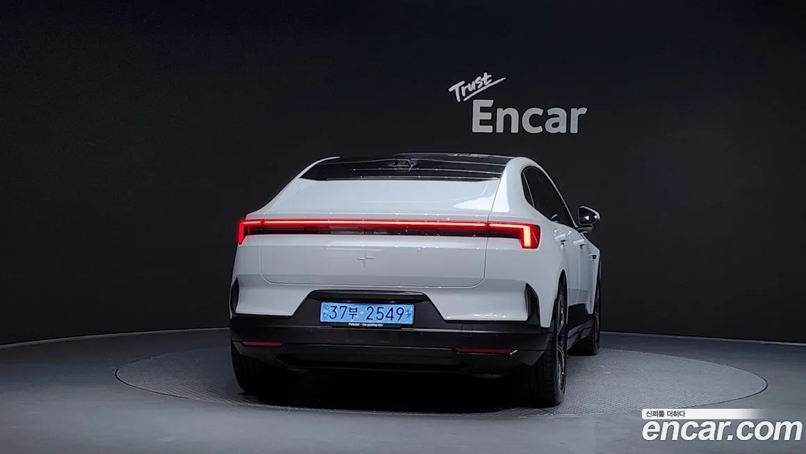 Polestar Polestar 4 — фото 4