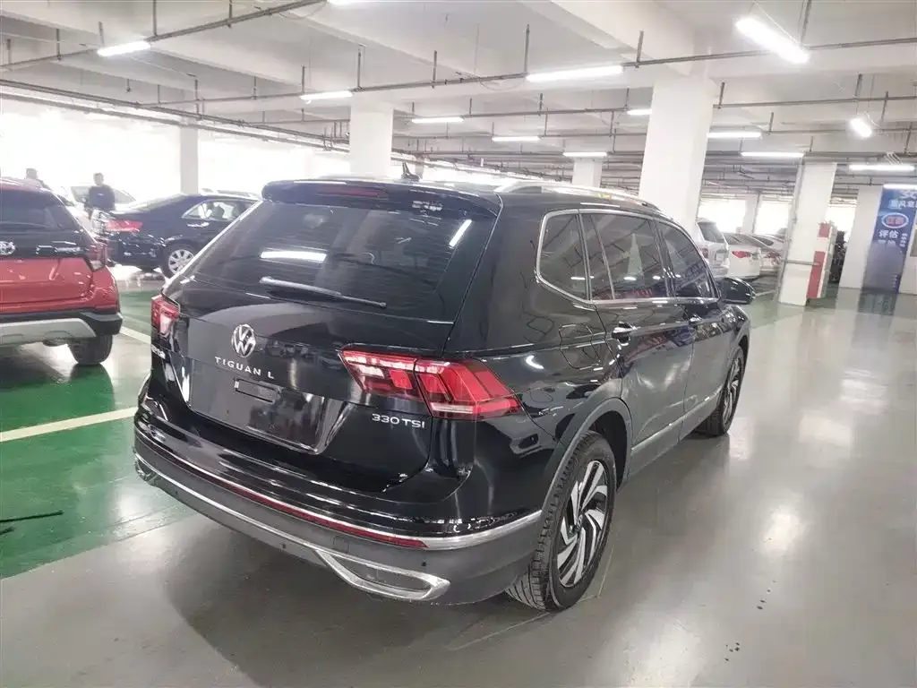 Volkswagen Tiguan L 2023 из CN, фото 4