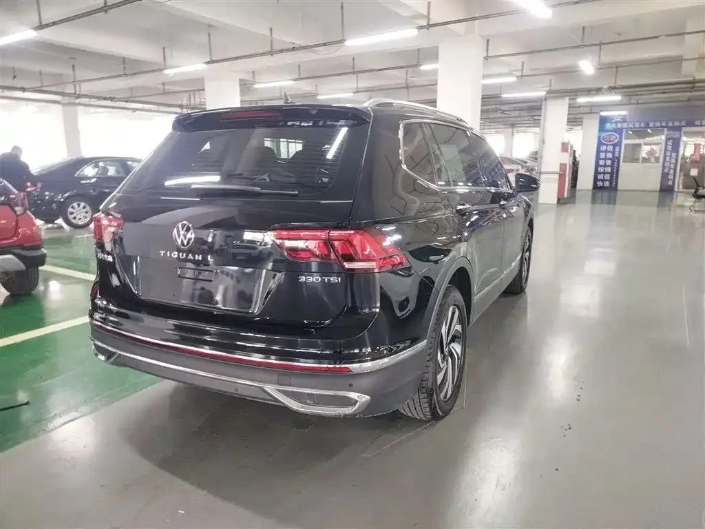 Volkswagen Tiguan L 2023 из CN, фото 9