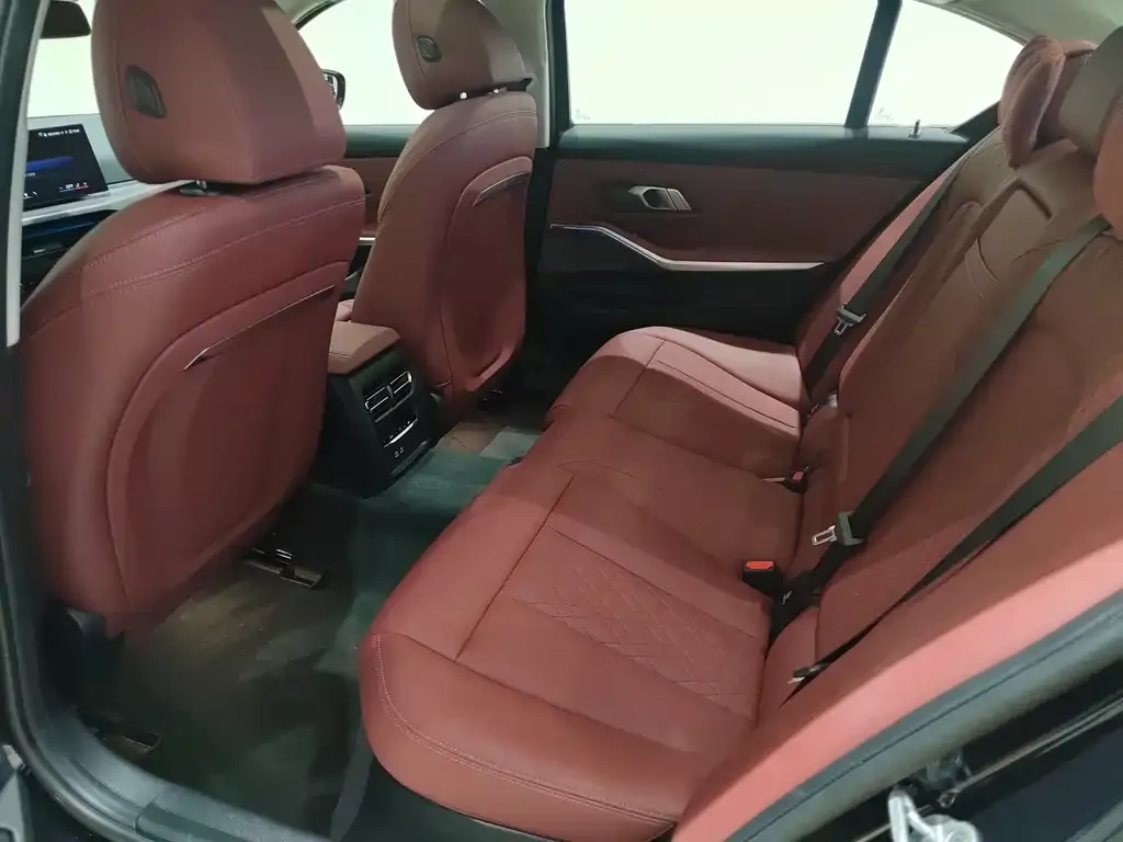 BMW i3 2024 из CN, фото 4