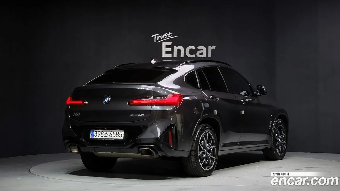 BMW X4 — фото 3