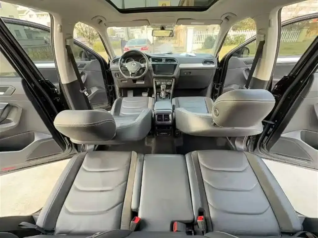 Volkswagen Tiguan L 2021 из CN, фото 6