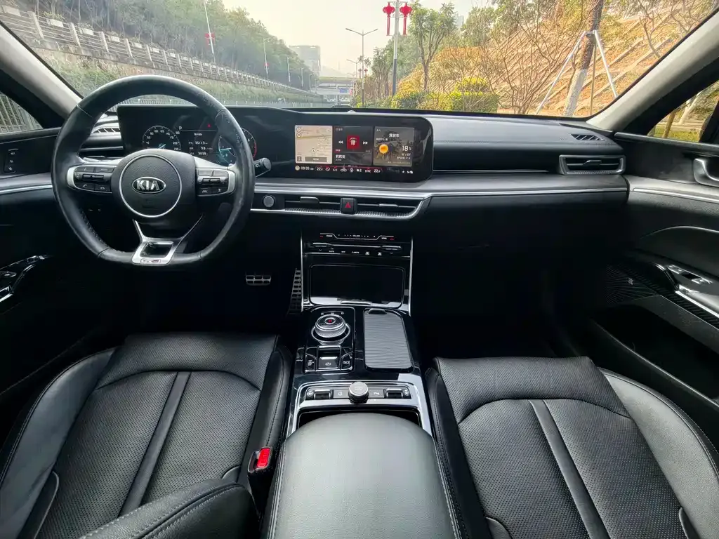 Kia K5 2023 из CN, фото 6
