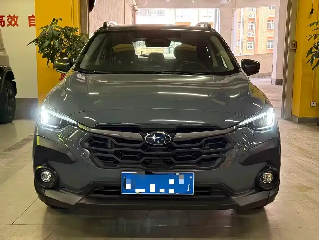 Subaru Crosstrek 2023 из CN, фото 3