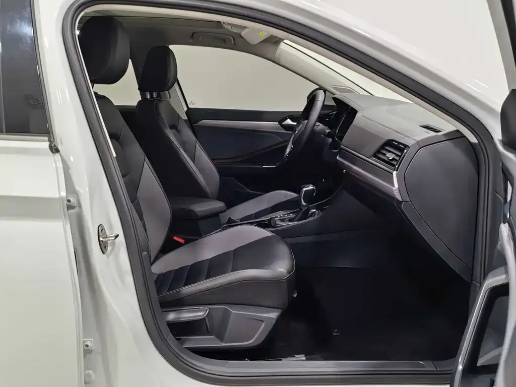 Volkswagen Sagitar 2022 из CN, фото 8