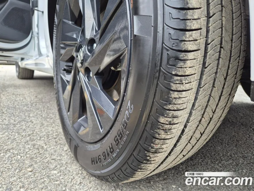 Hyundai AVANTE — фото 10