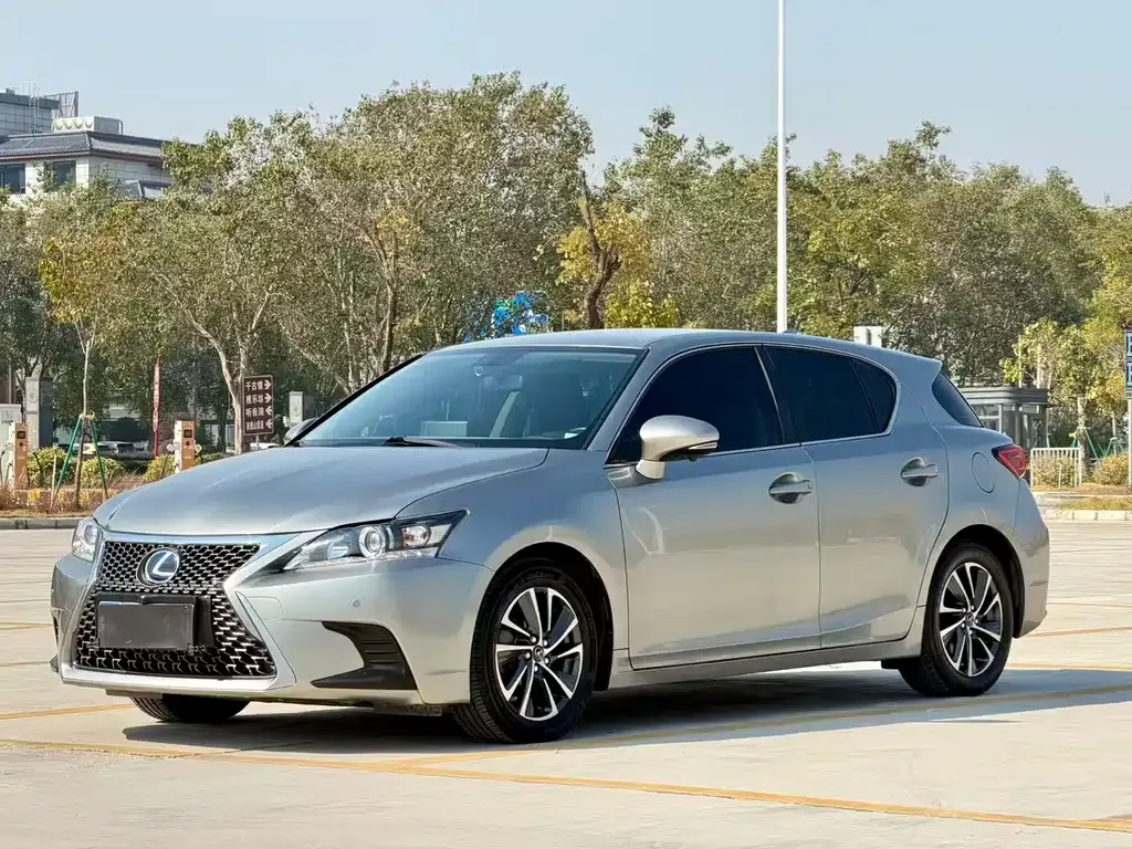 Lexus CT