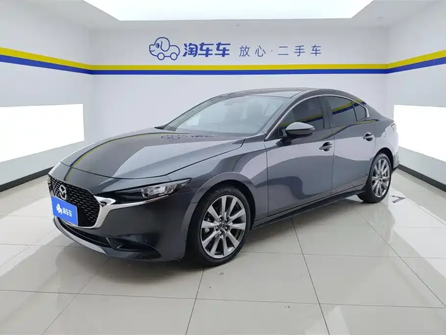 Mazda 3 Axela 2023 из CN, фото 1