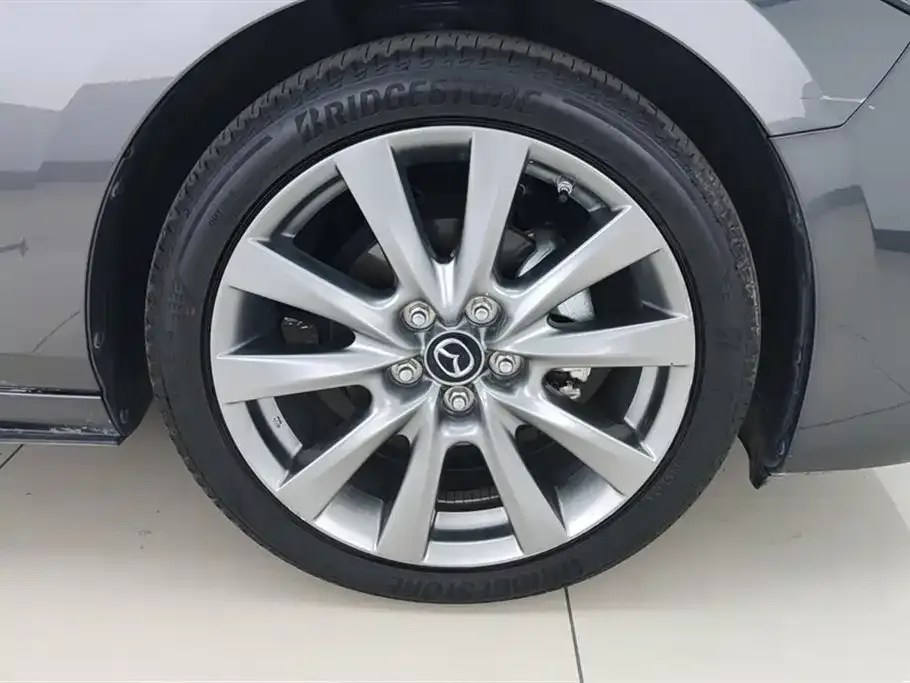Mazda 3 Axela 2023 из CN, фото 3
