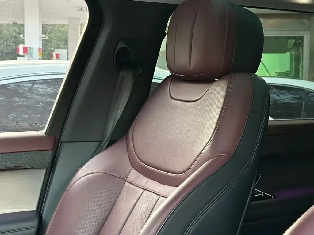 Land Rover Sport 2024 из CN, фото 3