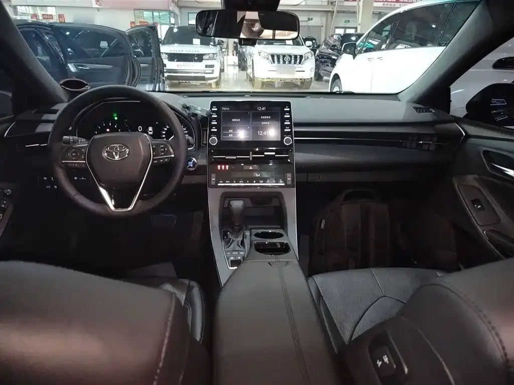 Toyota Avalon 2021 из CN, фото 4