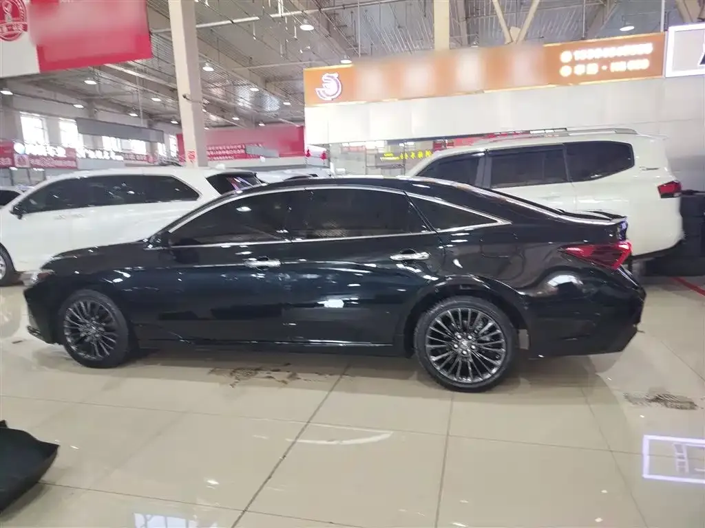 Toyota Avalon 2021 из CN, фото 10