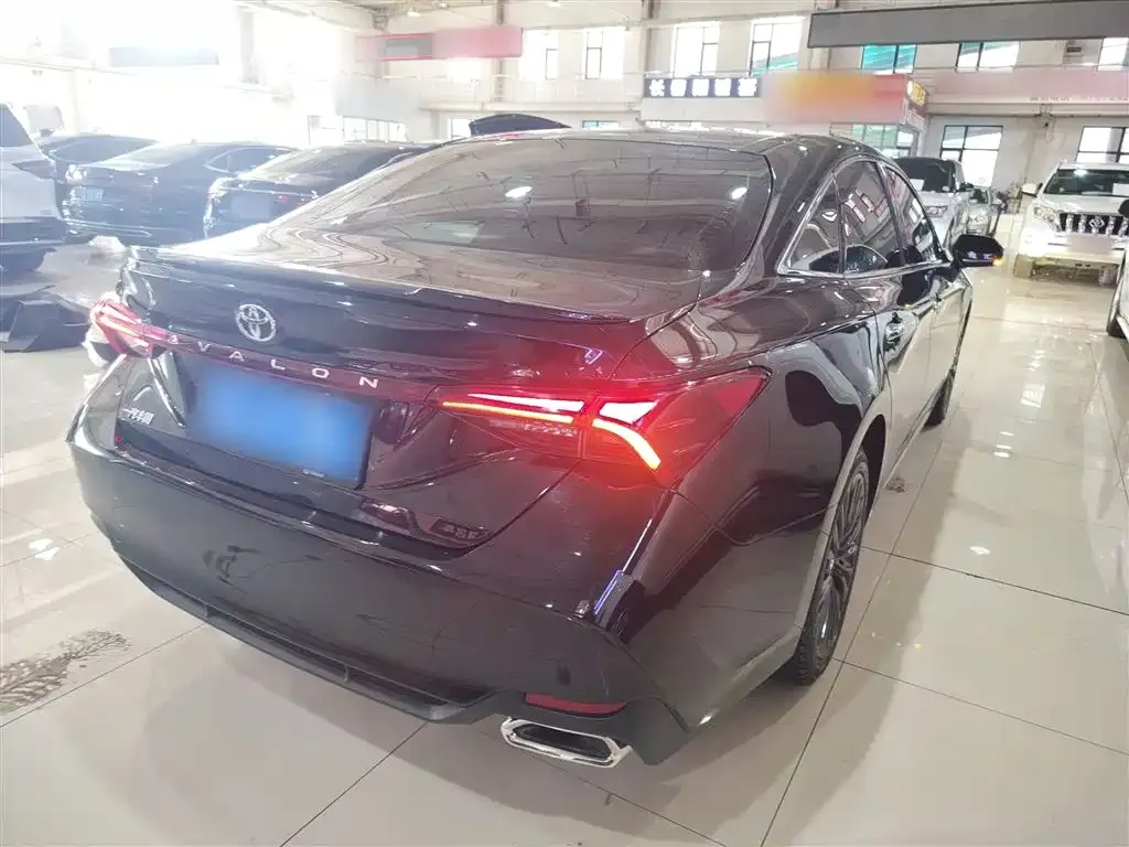 Toyota Avalon 2021 из CN, фото 2