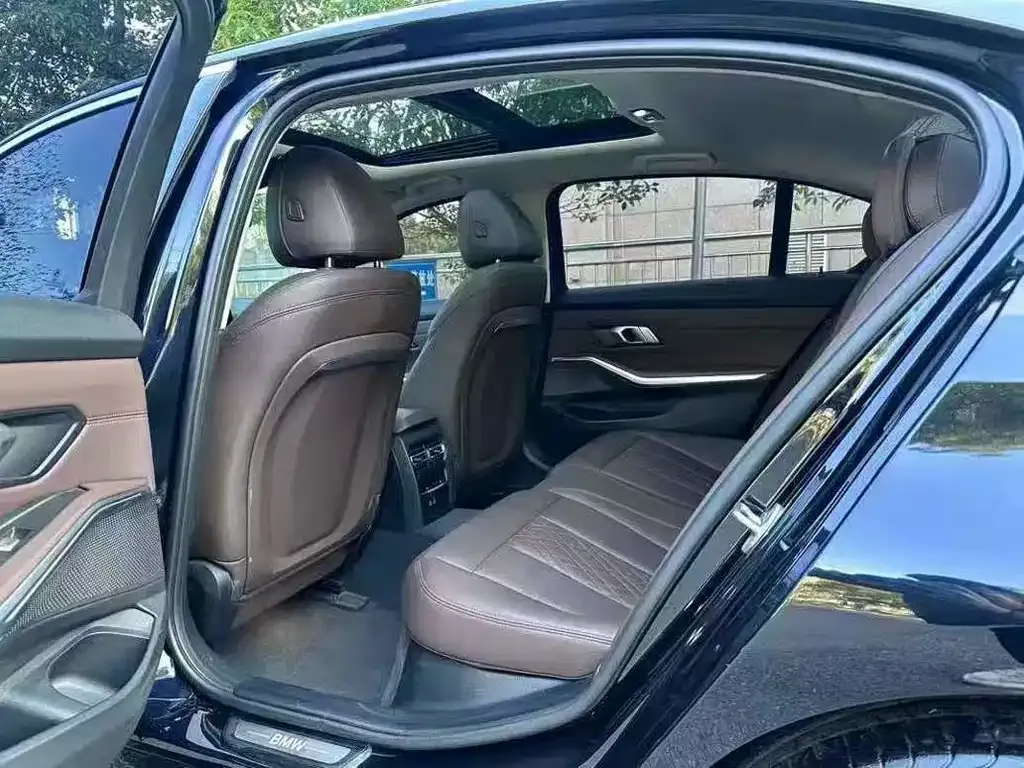 BMW i3 2024 из CN, фото 2