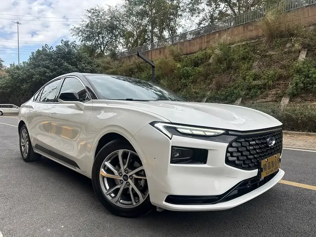 Ford Mondeo 2022 из CN, фото 3