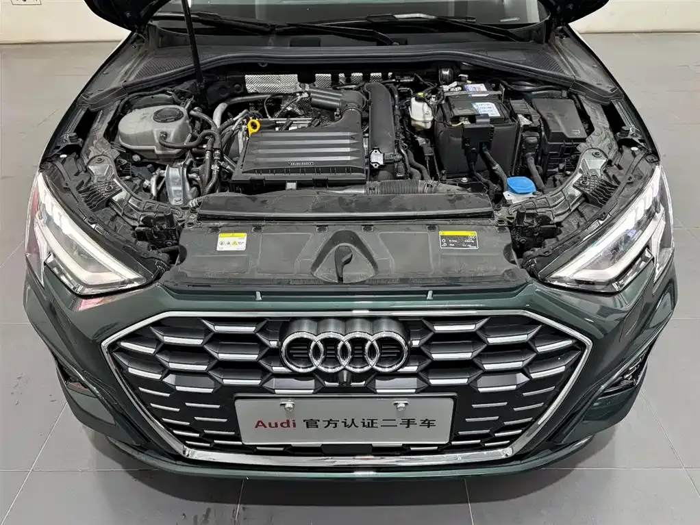Audi A3 2023 из CN, фото 10