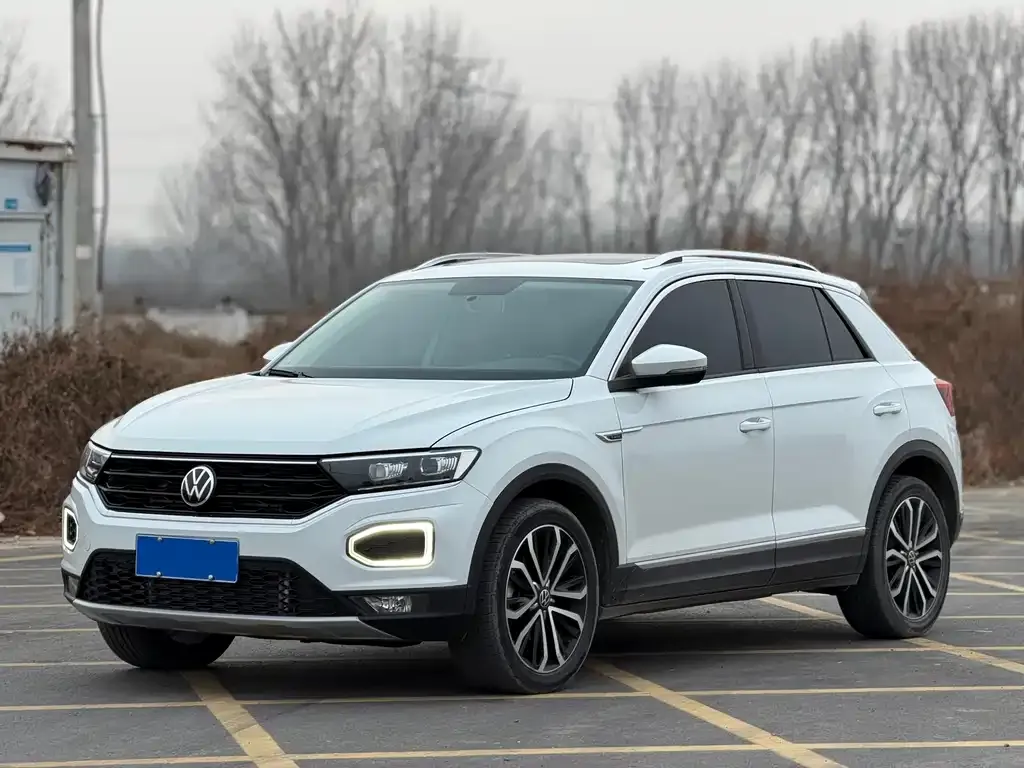 Volkswagen T-Roc 2022 из CN, фото 1
