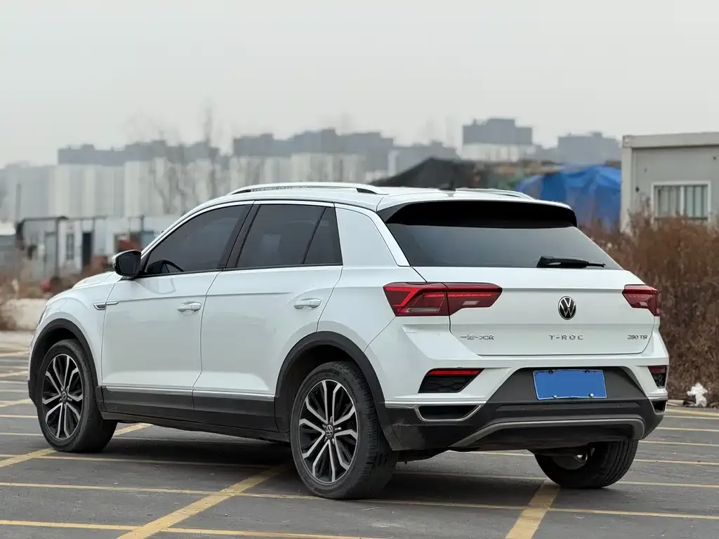 Volkswagen T-Roc 2022 из CN, фото 8