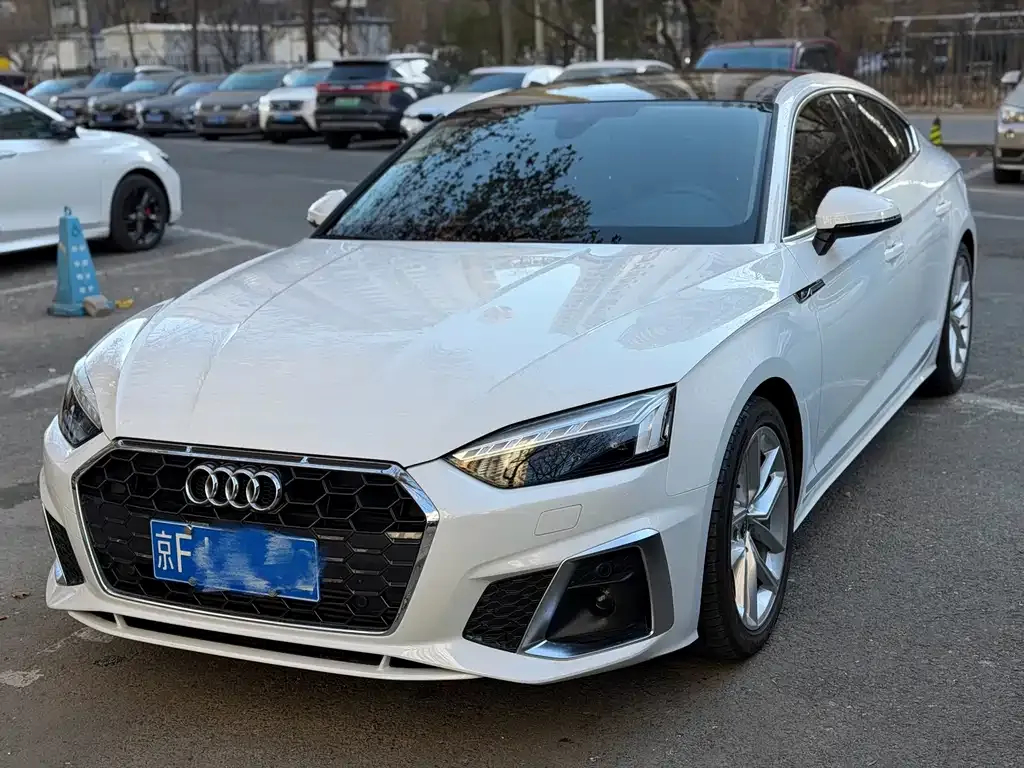 Audi A5 (Import) 2022 из CN, фото 1