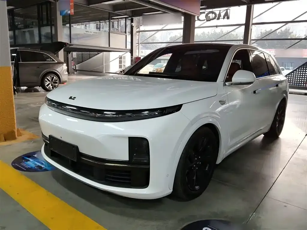 Li Auto L7 2023 из CN, фото 1