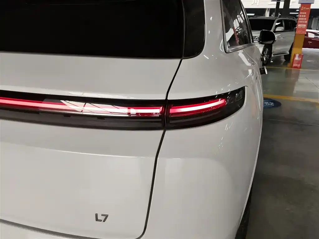 Li Auto L7 2023 из CN, фото 2