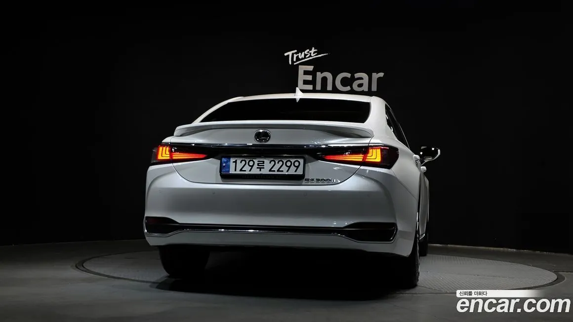 Lexus ES 2024 из KR, фото 3