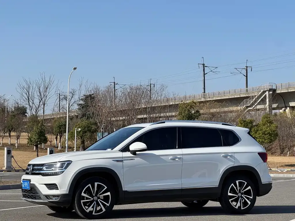 Volkswagen Tharu 2021 из CN, фото 1