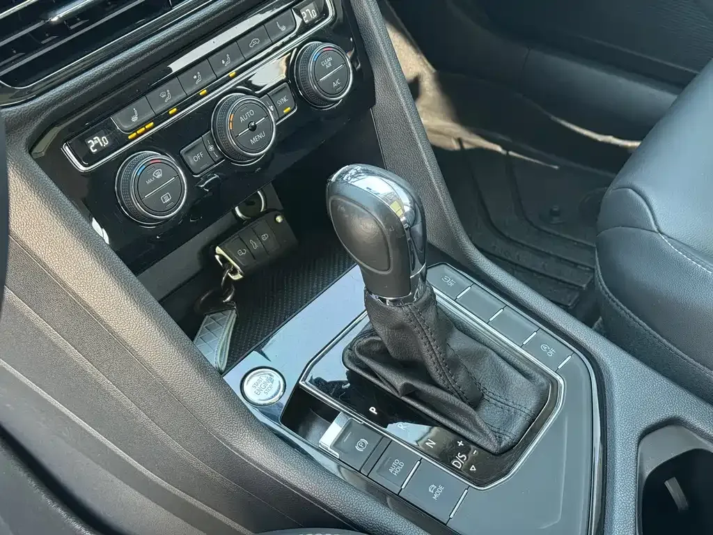 Volkswagen Tharu 2021 из CN, фото 6