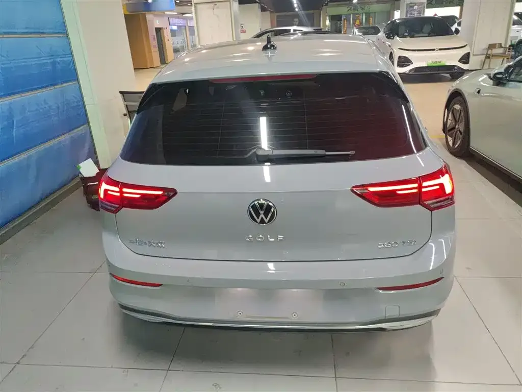 Volkswagen Golf 2021 из CN, фото 5