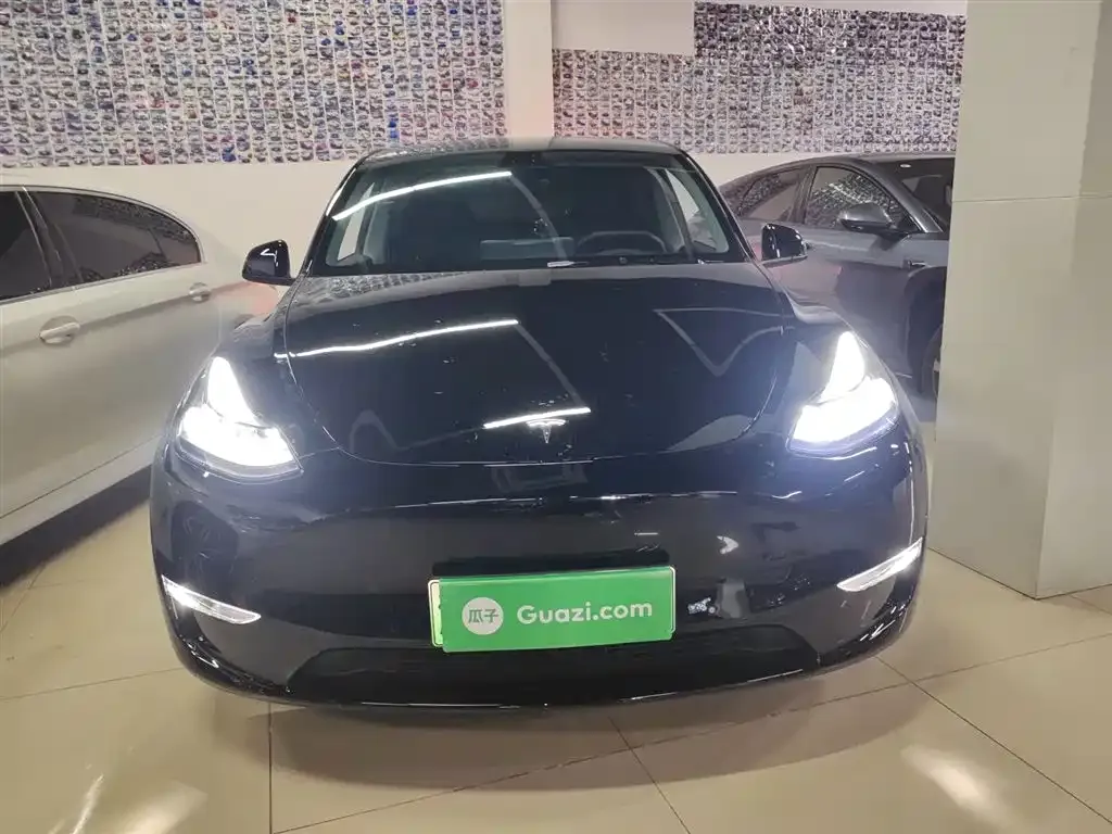Tesla Model Y 2023 из CN, фото 10