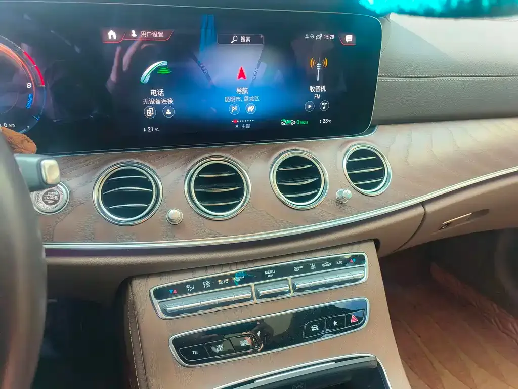 Mercedes-Benz E-Class New Energy 2022 из CN, фото 4