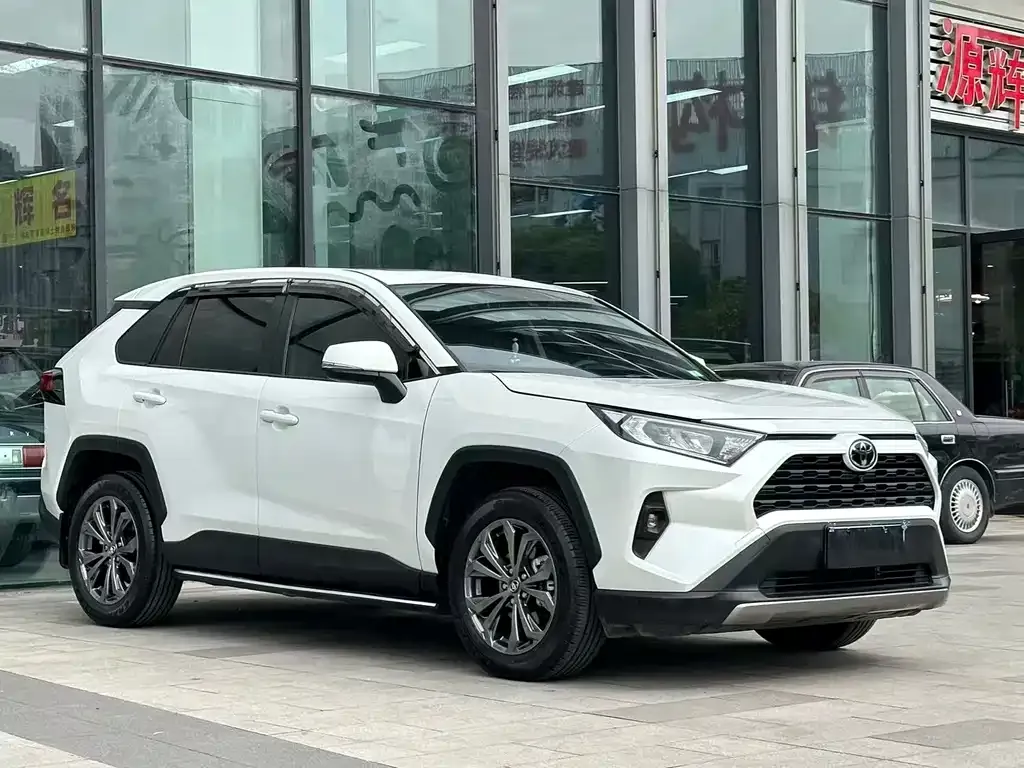 Toyota RAV4 2025 из CN, фото 4