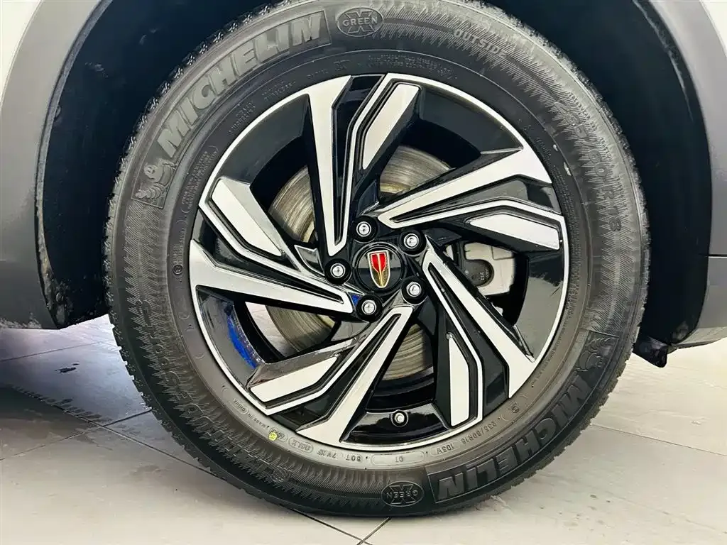 Hongqi HS5 2023 из CN, фото 9