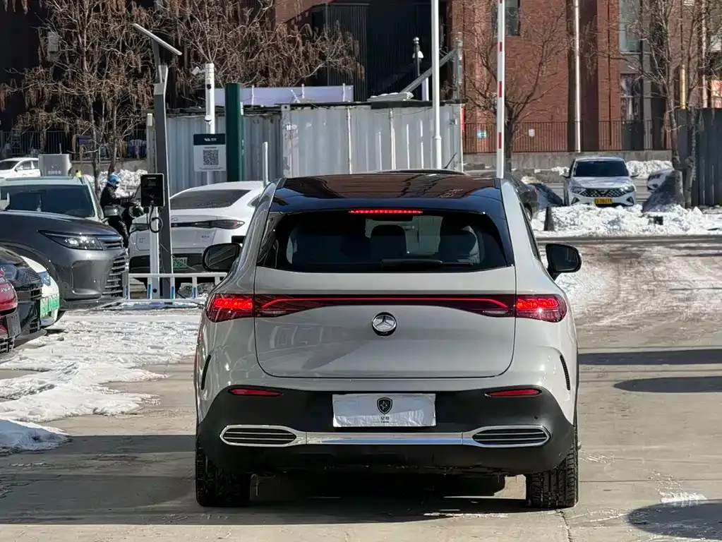 Mercedes-Benz EQE SUV 2024 из CN, фото 2
