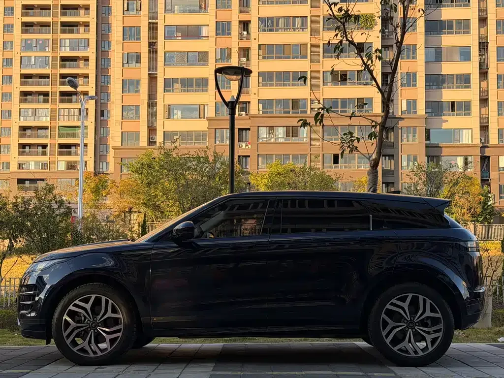 Land Rover Evoque — фото 3