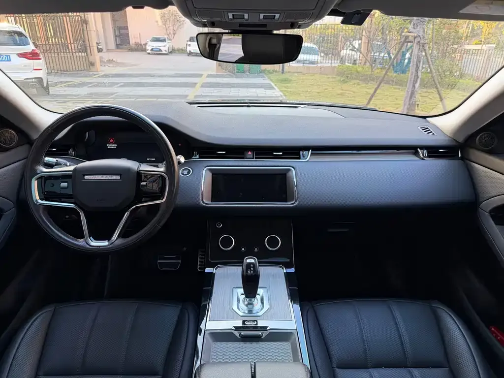 Land Rover Evoque — фото 7