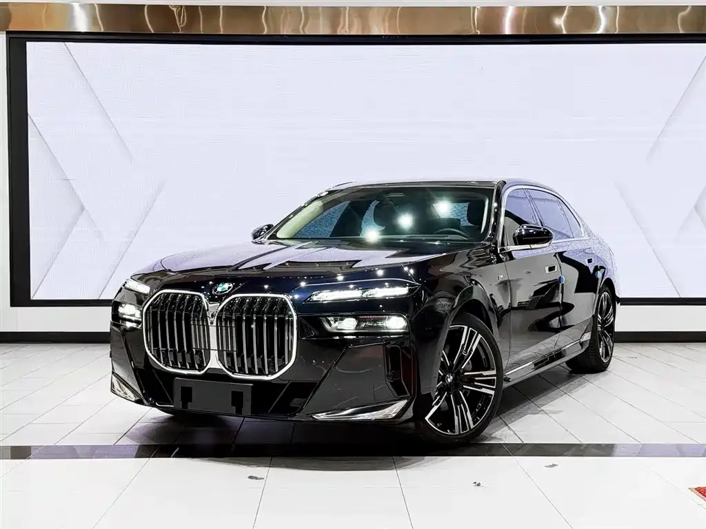 BMW 7 Series 2025 из CN, фото 4