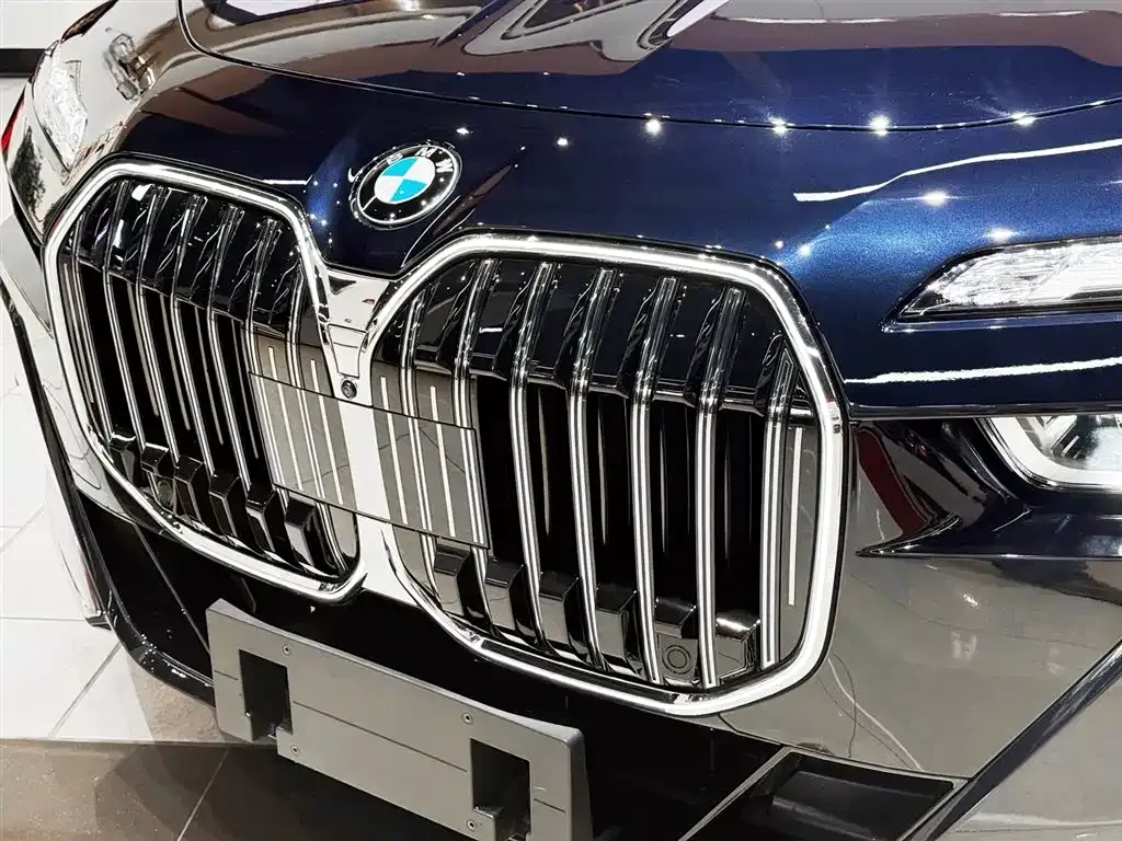 BMW 7 Series 2025 из CN, фото 3