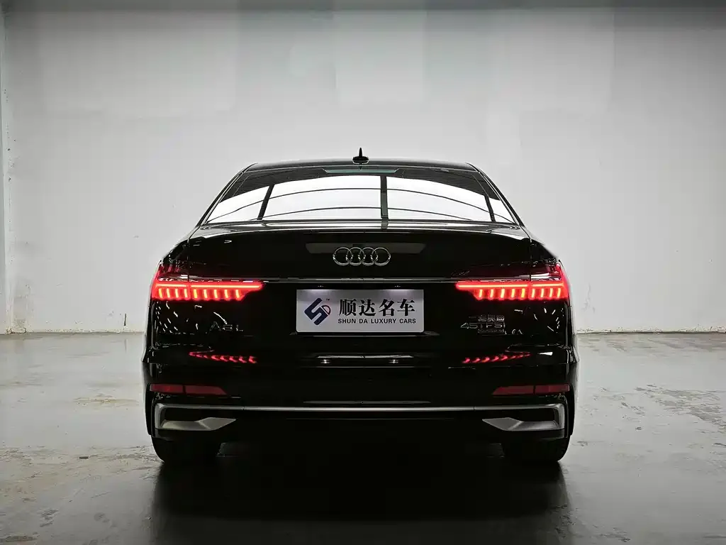 Audi A6L 2023 из CN, фото 2
