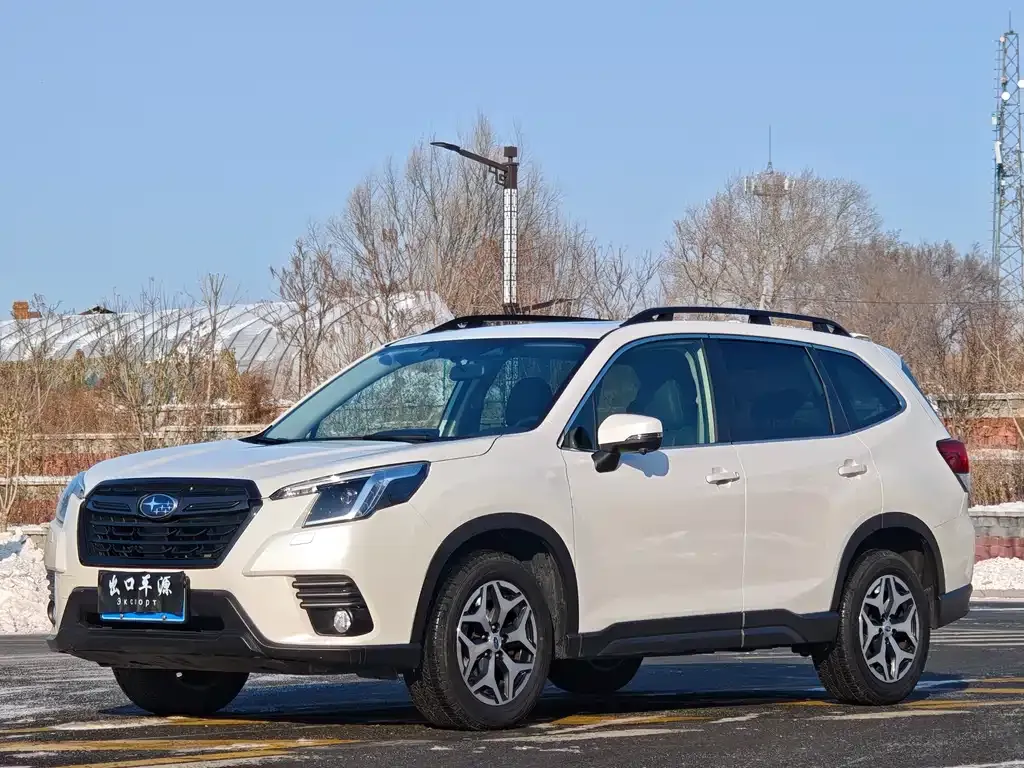 Subaru Forester 2022 из CN, фото 1