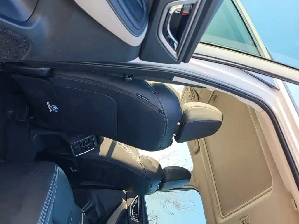 Subaru Forester 2022 из CN, фото 9