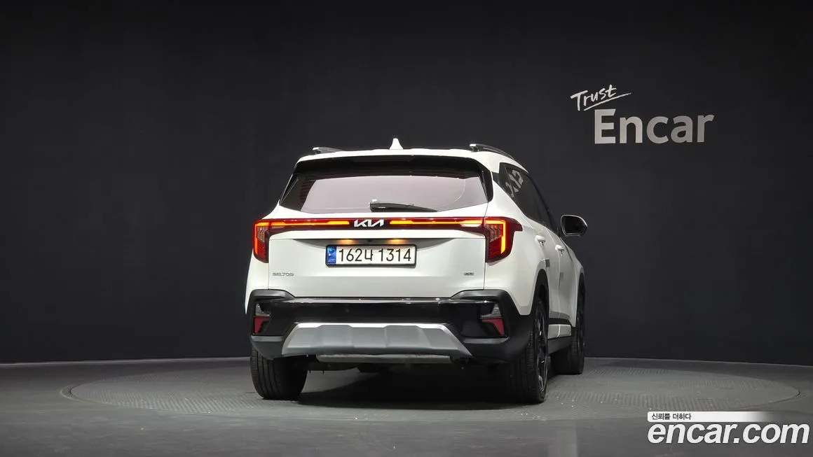 Kia Seltos 2023 из KR, фото 3