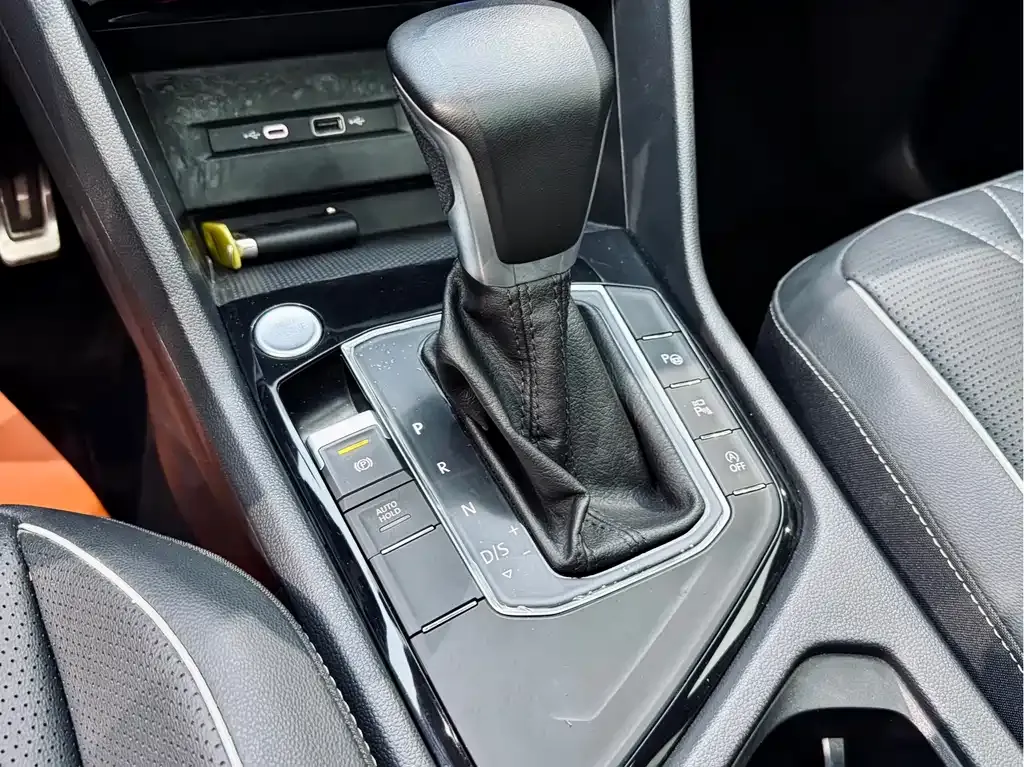 Volkswagen Tiguan L 2024 из CN, фото 10
