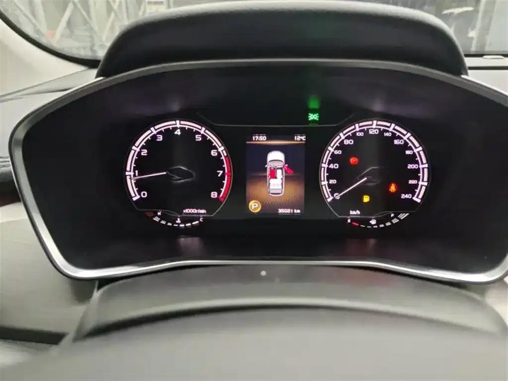 Geely Binyue 2022 из CN, фото 4